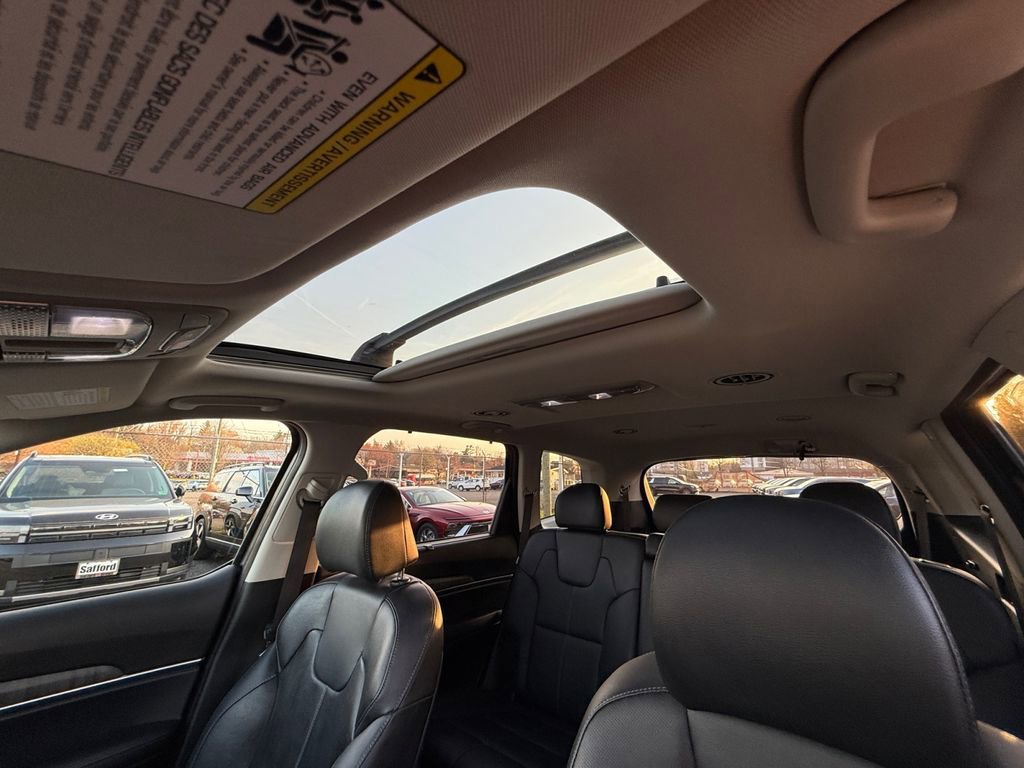Certified 2024 Kia Telluride EX image 25