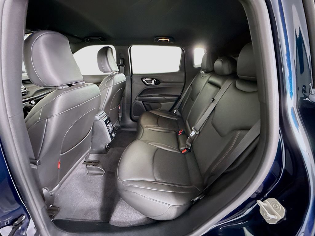 Used 2024 Jeep Compass Trailhawk AWD/4WD image 21