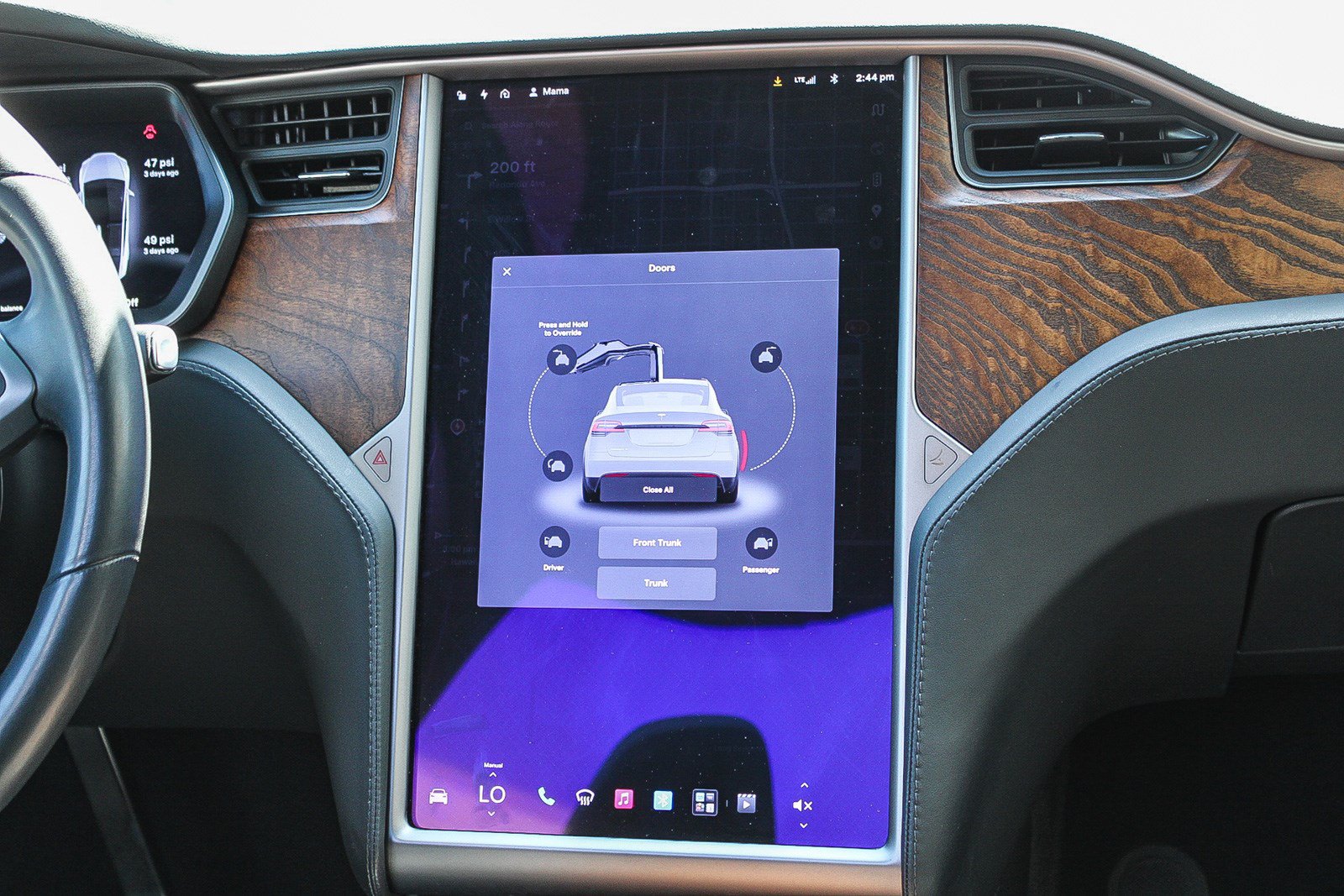 Used 2019 Tesla Model X 100D AWD/4WD image 16