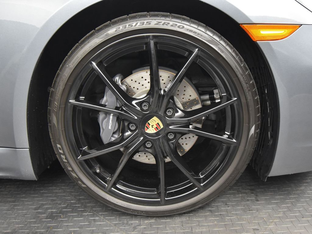 Certified 2025 Porsche 718 Cayman RWD image 16