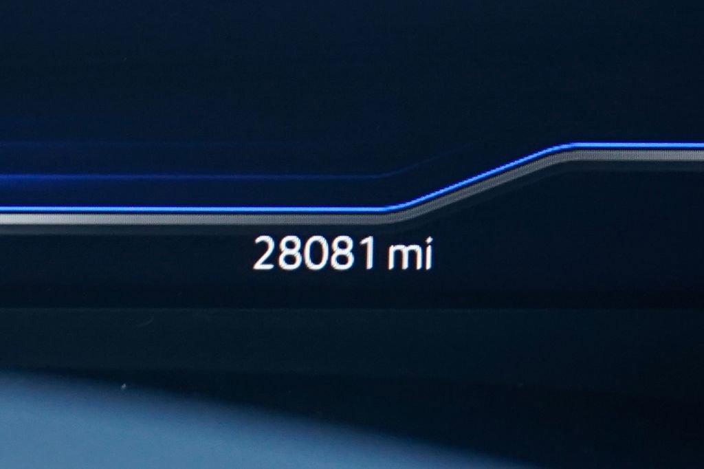 Used 2023 Volkswagen Atlas Cross Sport SE image 22