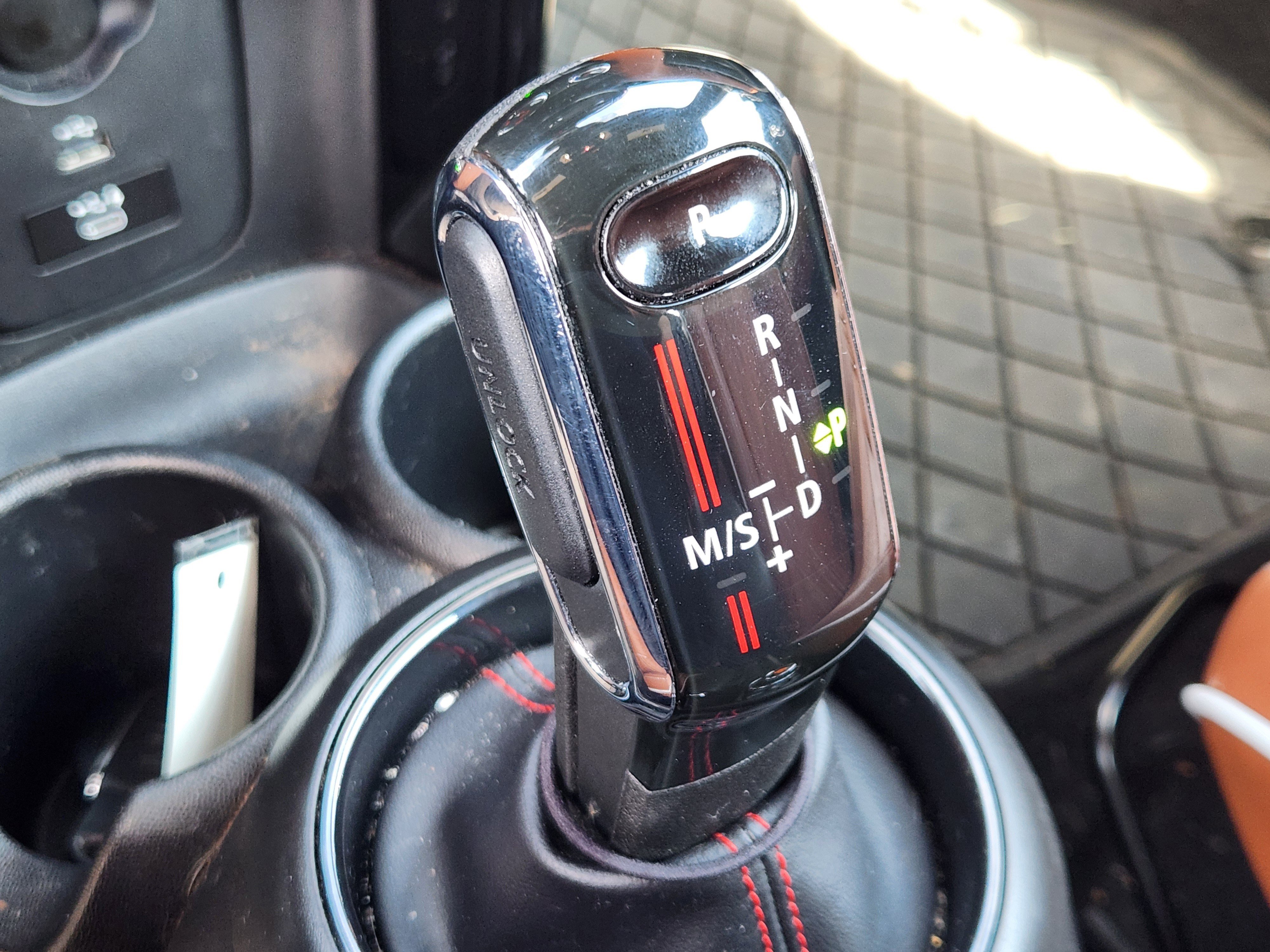 Used 2021 MINI Cooper S w/ Driver Assistance Package image 17