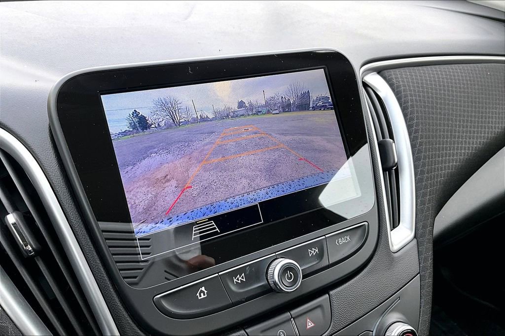 Used 2025 Chevrolet Malibu LT image 29