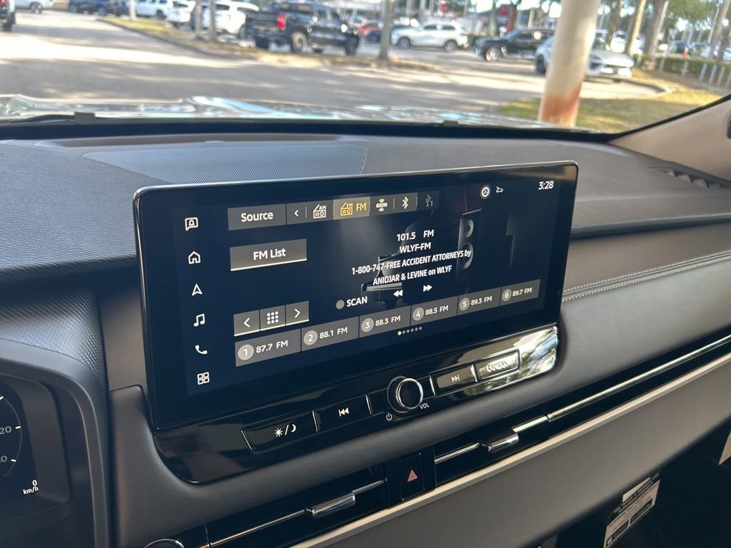 New 2026 Mitsubishi Outlander SE image 7