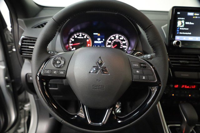 New 2026 Mitsubishi Eclipse Cross Black Edition image 7