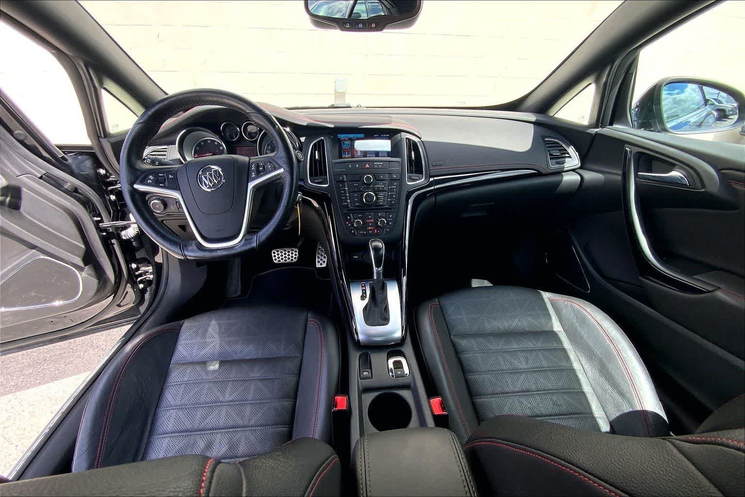 Used 2018 Buick Cascada Sport Touring w/ Dark Effects Package FWD image 10