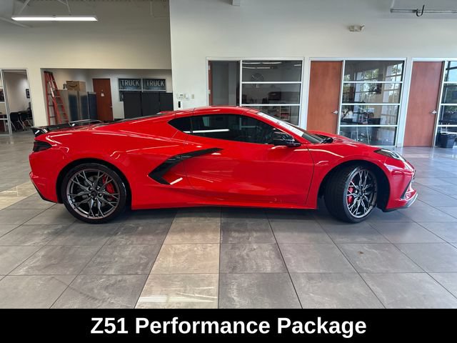 Used 2024 Chevrolet Corvette Stingray Preferred Cpe w/ Z51 Performance Package RWD image 9