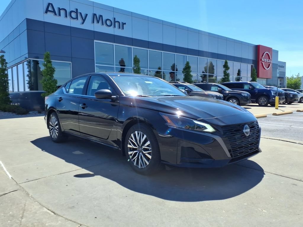 New 2026 Nissan Altima 2.5 SV FWD image 1