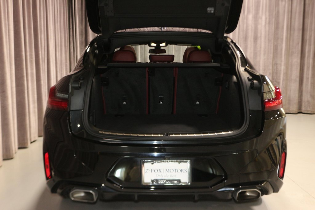 Certified 2023 BMW X4 xDrive30i w/ M Sport Package image 10