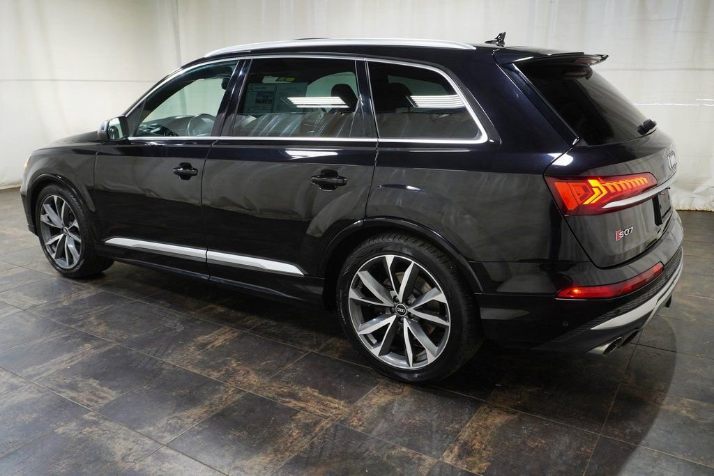 Used 2021 Audi SQ7 Premium Plus w/ Executive Package AWD/4WD image 7