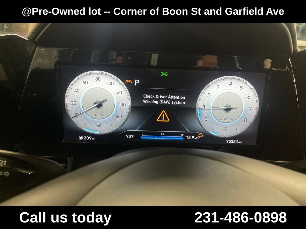 Used 2022 Hyundai Elantra SEL w/ Convenience Package FWD image 21