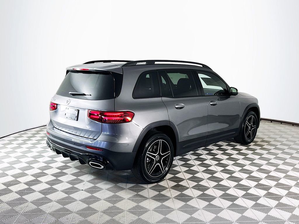New 2026 Mercedes-Benz GLB 250 image 7