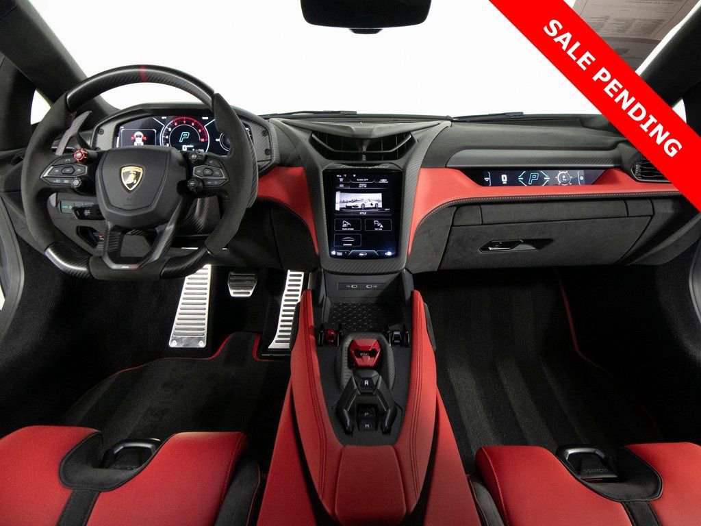 Used 2024 Lamborghini Revuelto image 37