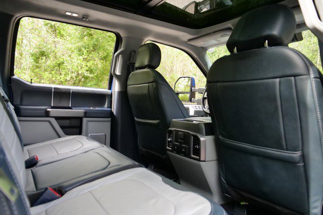 Used 2022 Ford F450 Limited w/ FX4 Off-Road Package image 39