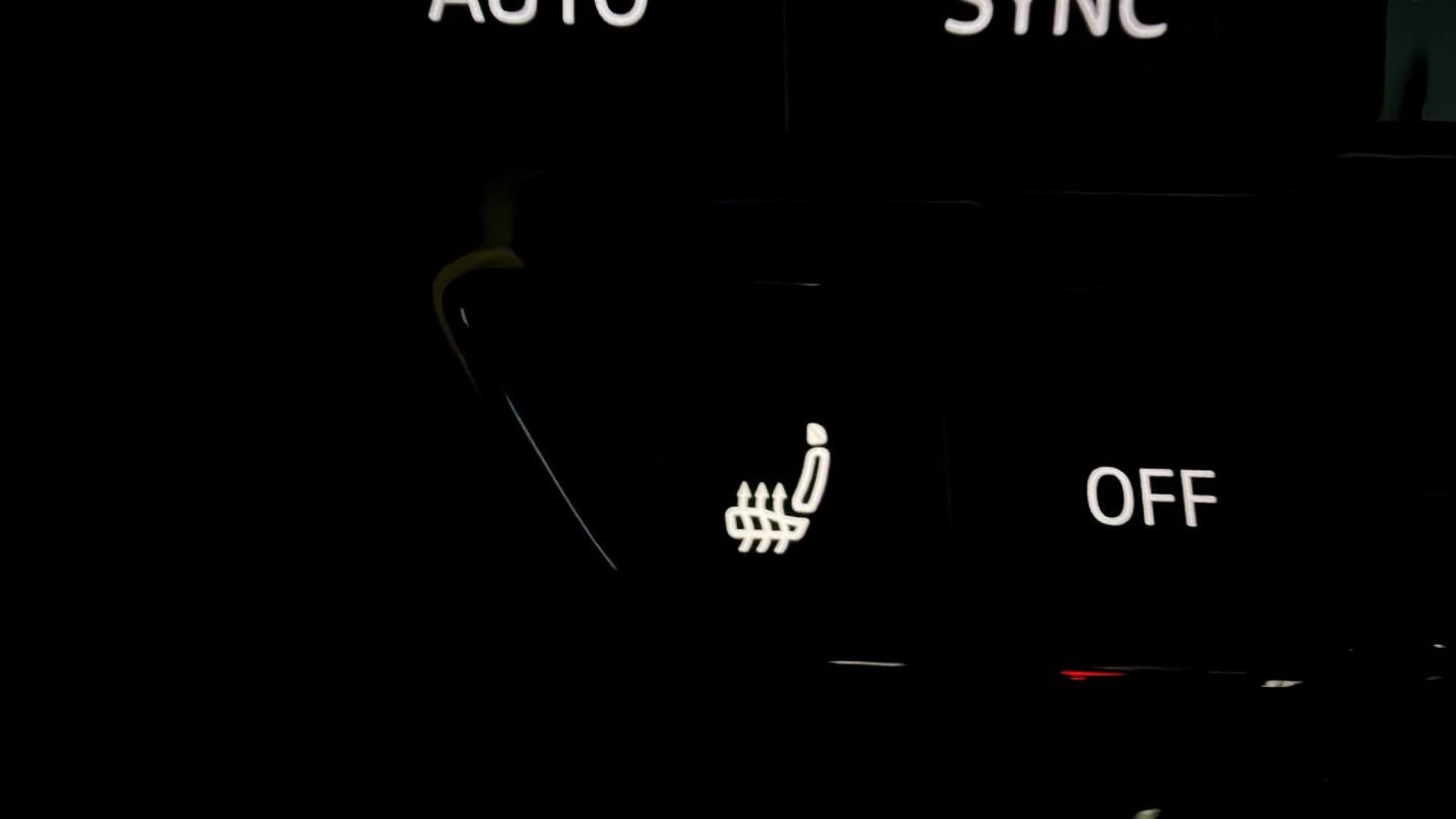 Used 2024 Audi Q4 e-tron Premium Plus w/ Premium Plus image 23