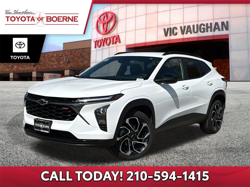 Used 2025 Chevrolet Trax RS w/ Driver Confidence Package