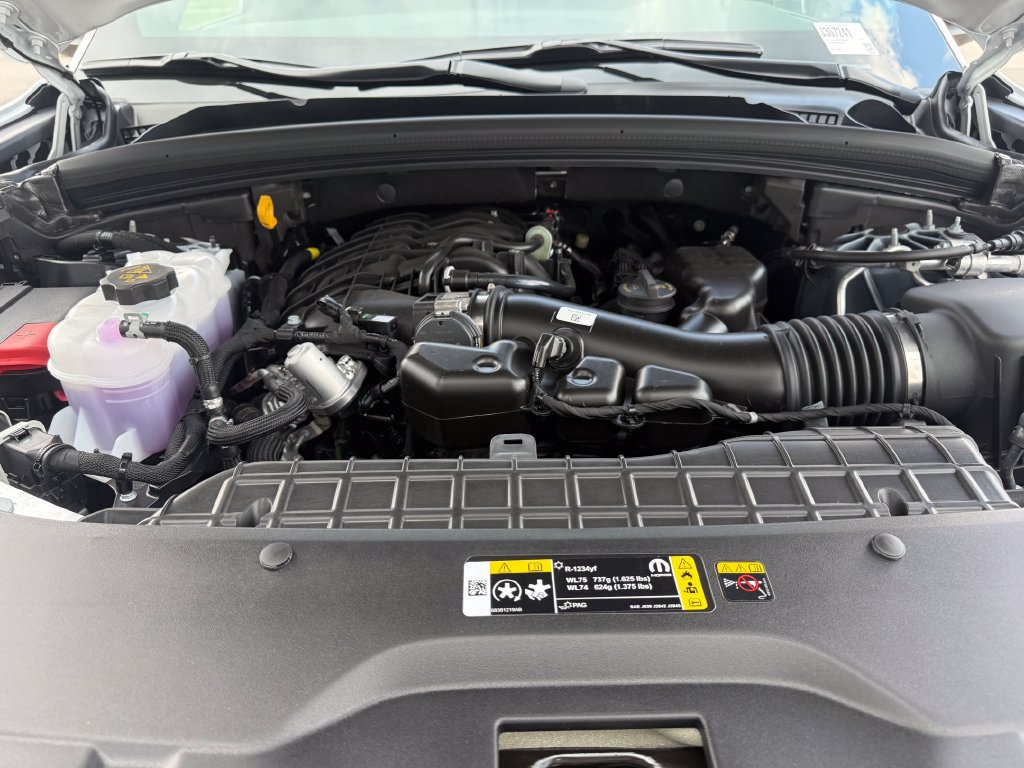 New 2026 Jeep Grand Cherokee Laredo RWD image 17