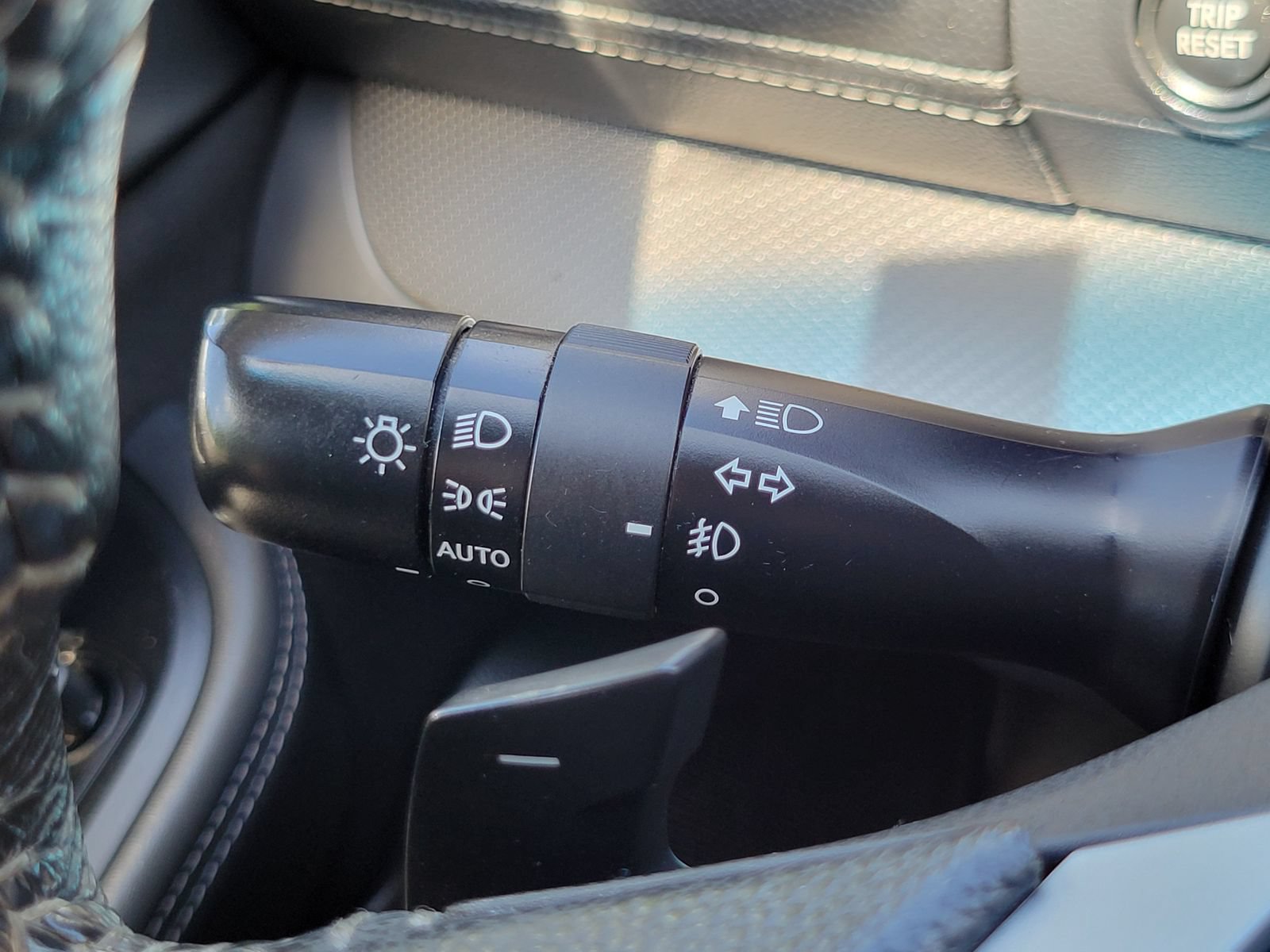 Used 2018 Subaru Legacy 2.5i Premium w/ Eyesight & BSD & Rcta & HBA AWD/4WD image 16