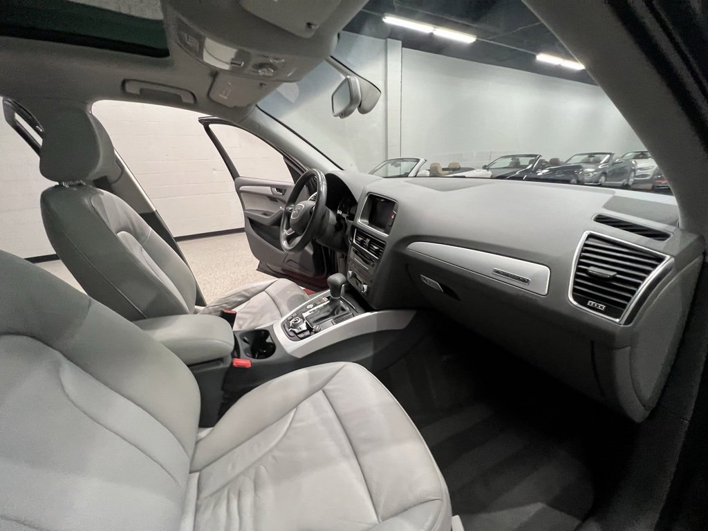 Used 2015 Audi Q5 2.0T Premium Plus w/ Technology Package image 36