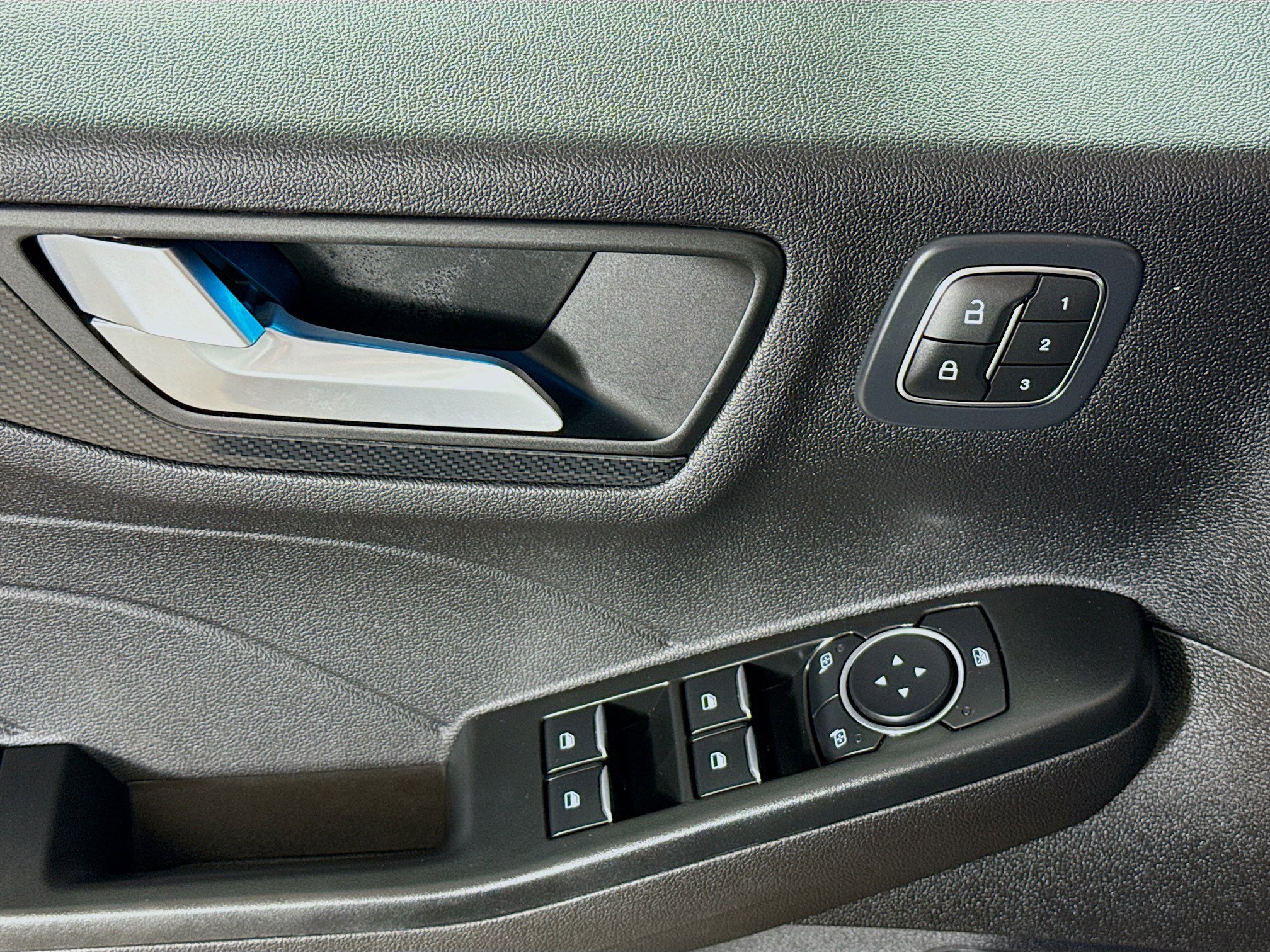 Used 2023 Ford Escape ST-Line Elite image 21