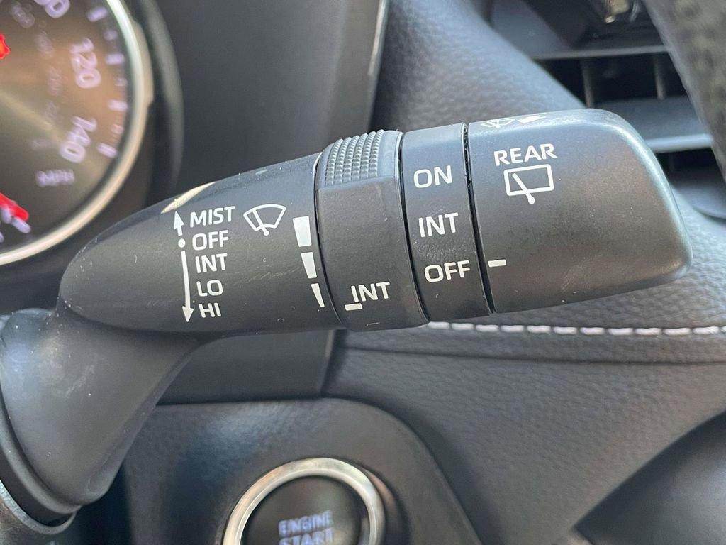 Used 2021 Toyota RAV4 XLE FWD image 29
