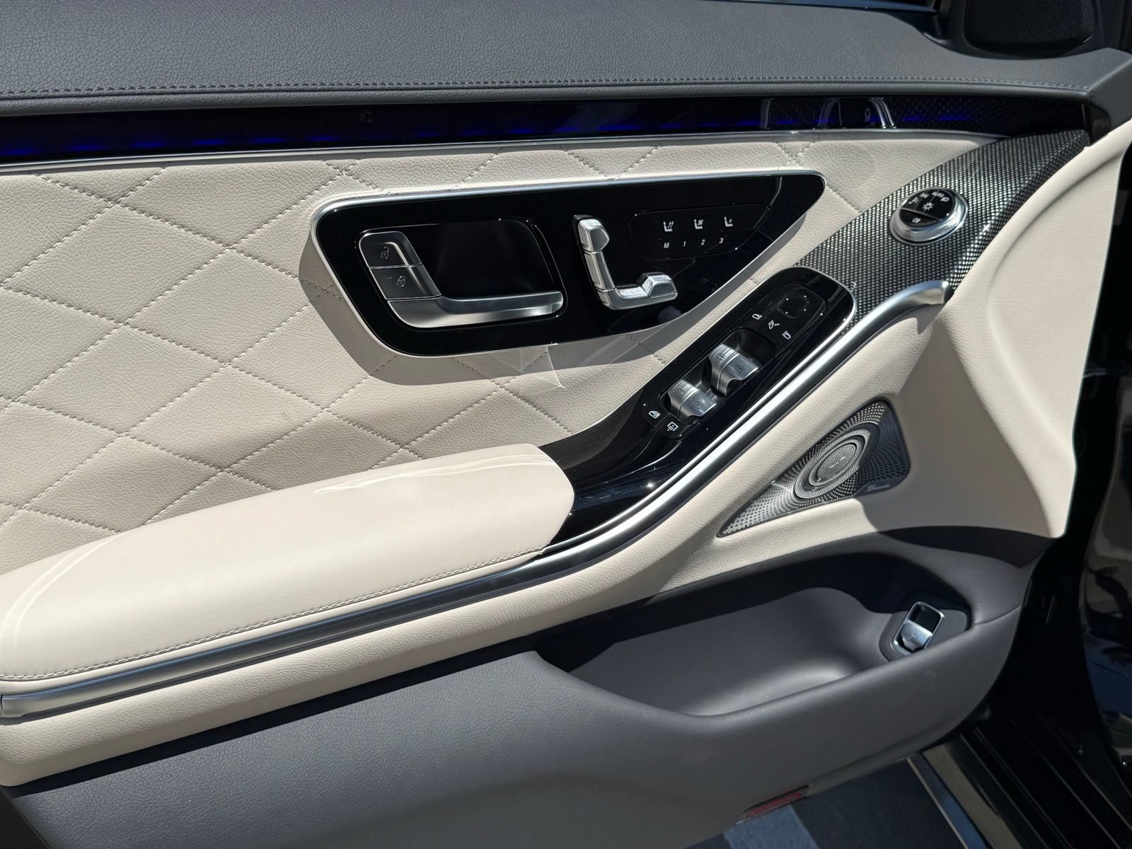 New 2026 Mercedes-Benz S 580 4MATIC Sedan image 13