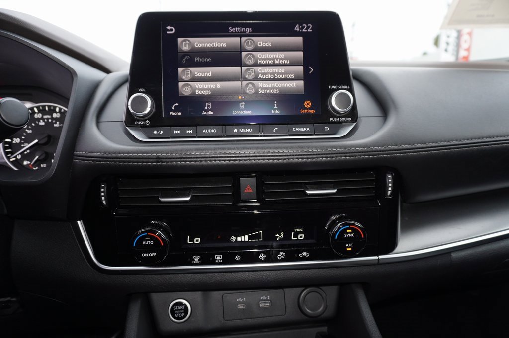 Used 2022 Nissan Rogue SV image 18