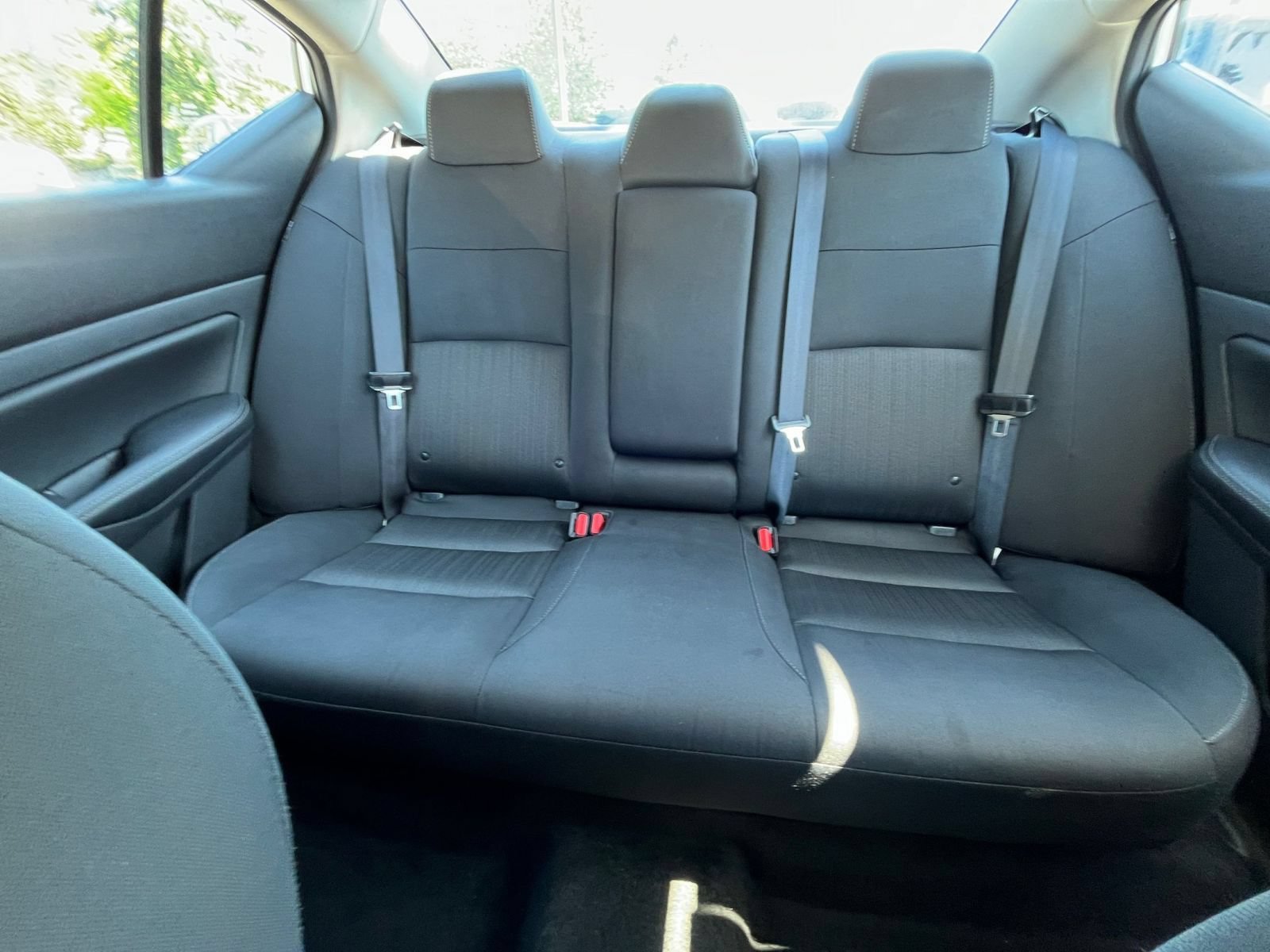 Used 2025 Nissan Altima 2.5 SV FWD image 39