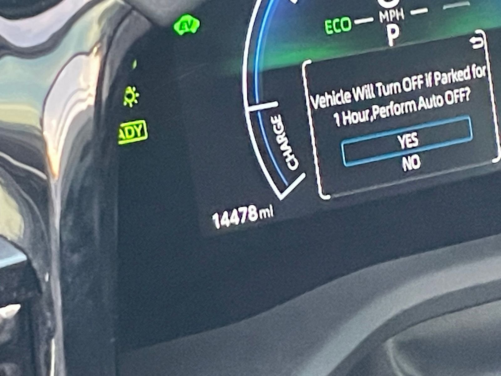 Used 2025 Toyota Camry LE image 34