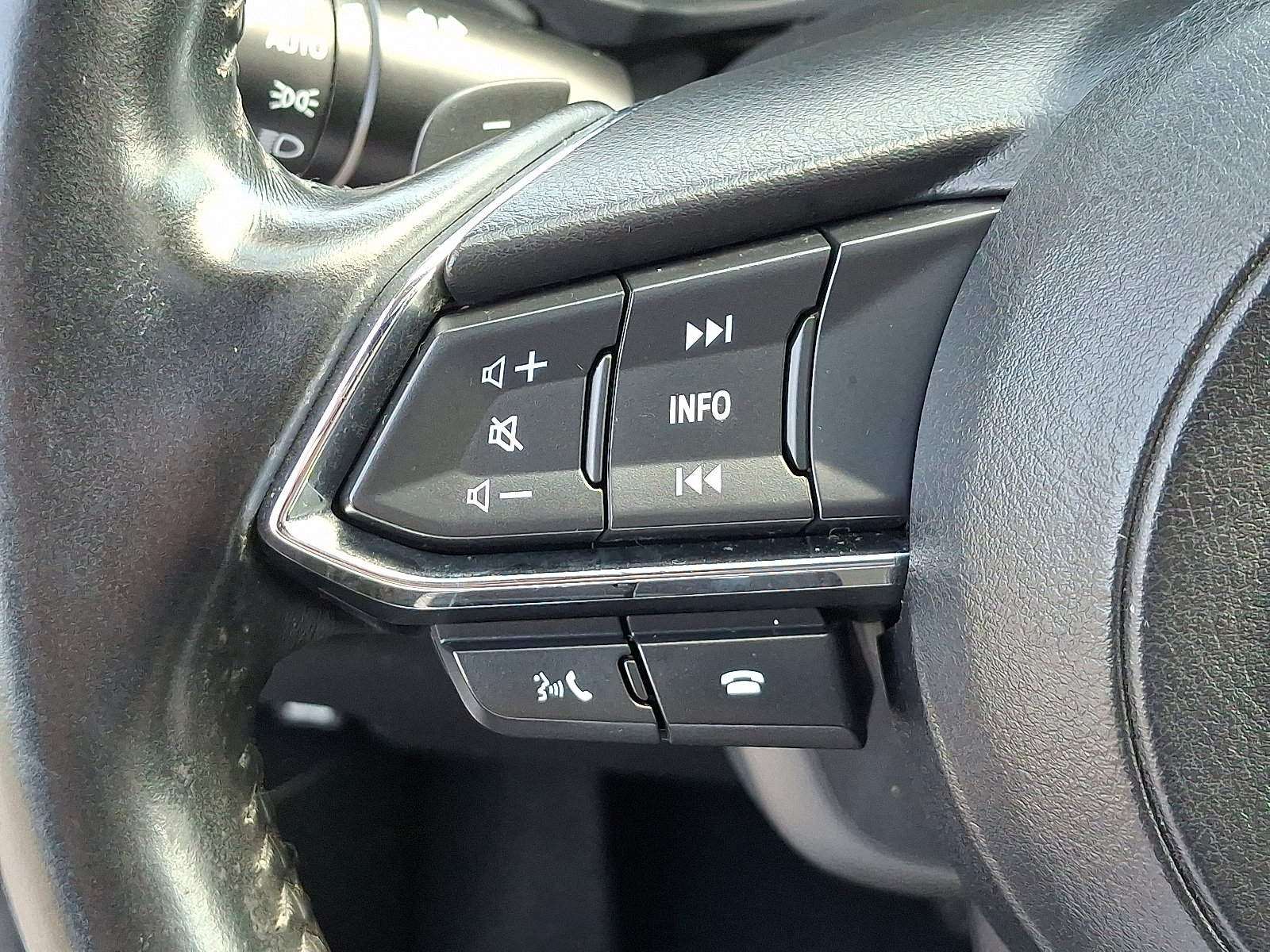 Used 2022 MAZDA CX-5 AWD 2.5 S w/ Premium Package image 22