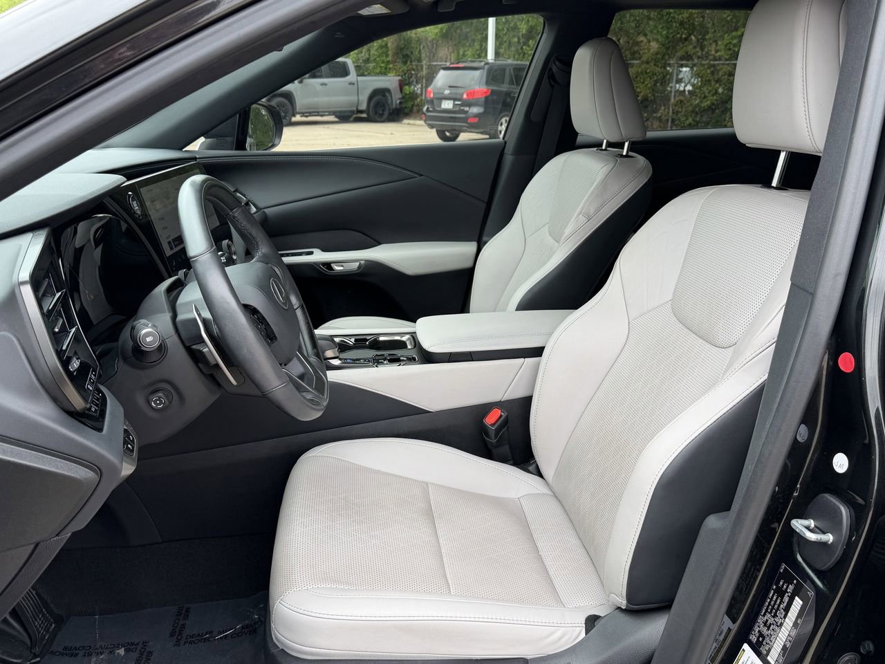 Used 2024 Lexus RX 350 Premium Plus w/ Convenience Package FWD image 30