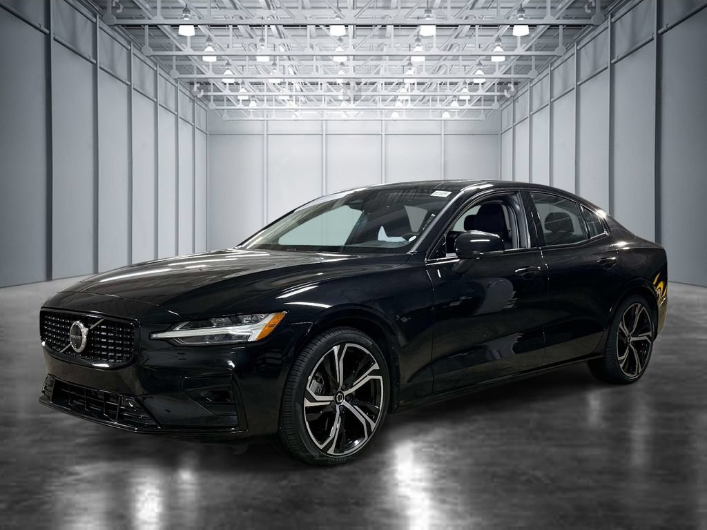 Used 2025 Volvo S60 B5 Plus AWD/4WD image 1