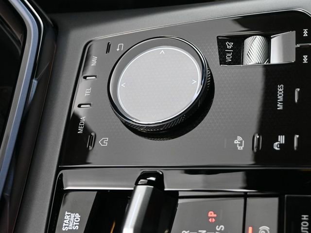 Used 2026 BMW X3 xDrive30 w/ Premium Package image 12