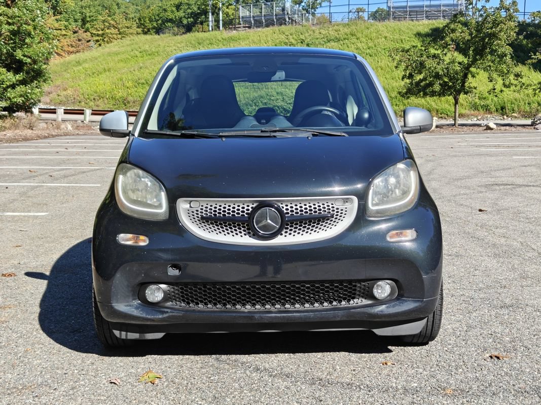 Used 2016 smart fortwo Prime RWD image 8