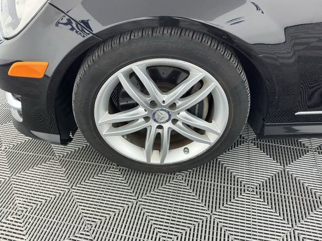 Used 2013 Mercedes-Benz C 300 4MATIC Sedan image 15
