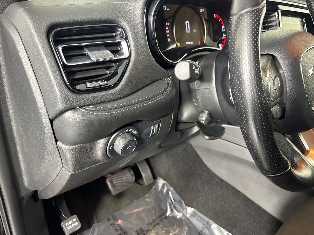 Used 2022 Dodge Durango SXT w/ Blacktop Package image 12
