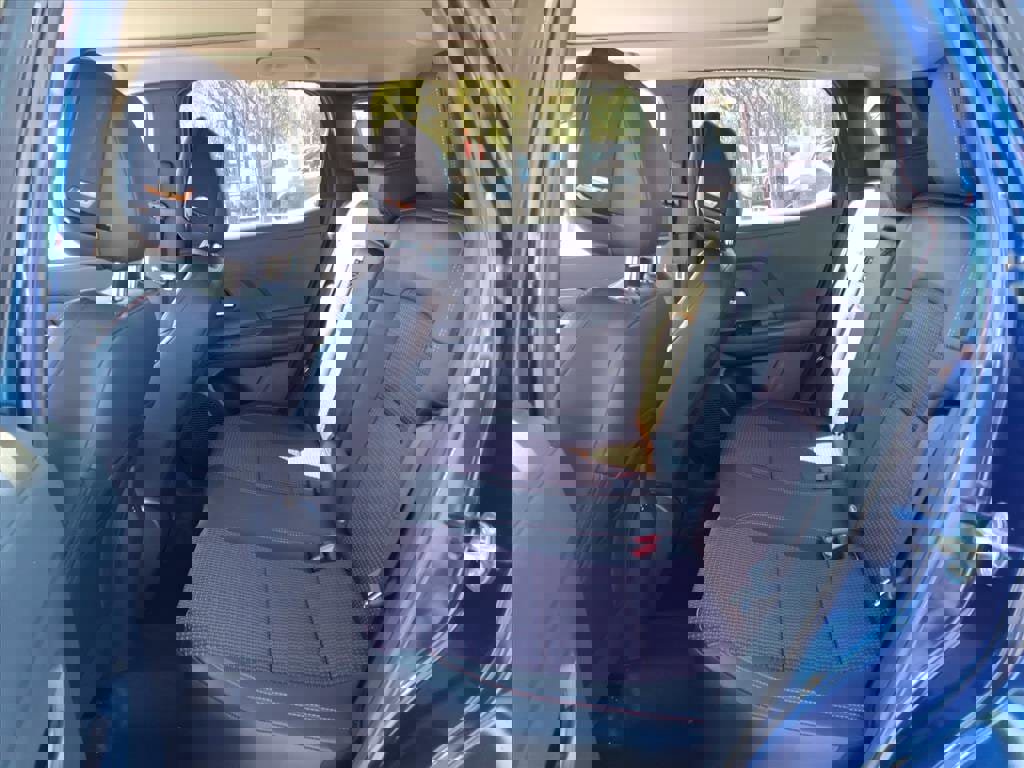 New 2026 Nissan Kicks SR w/ SR Premium Package image 5