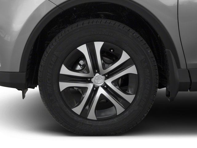 Used 2018 Toyota RAV4 LE w/ All Weather Liner Package AWD/4WD image 11