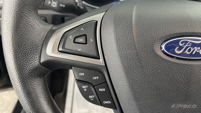 Used 2017 Ford Fusion SE image 38