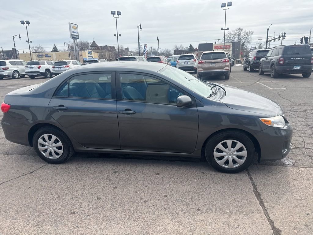 Used 2011 Toyota Corolla LE image 6
