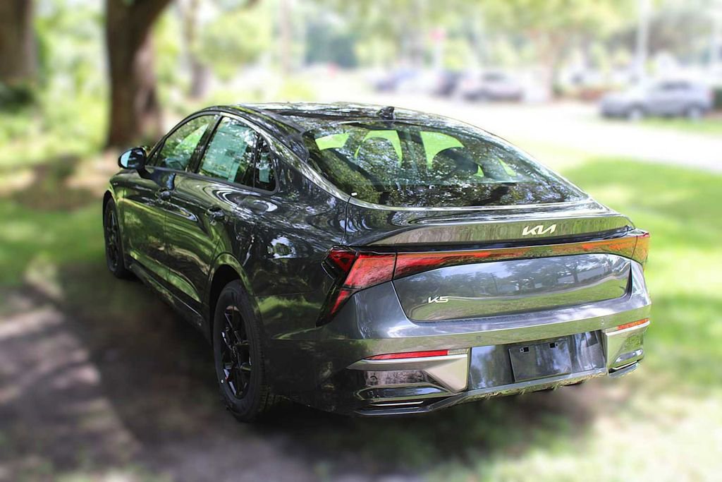 New 2025 Kia K5 LXS image 11