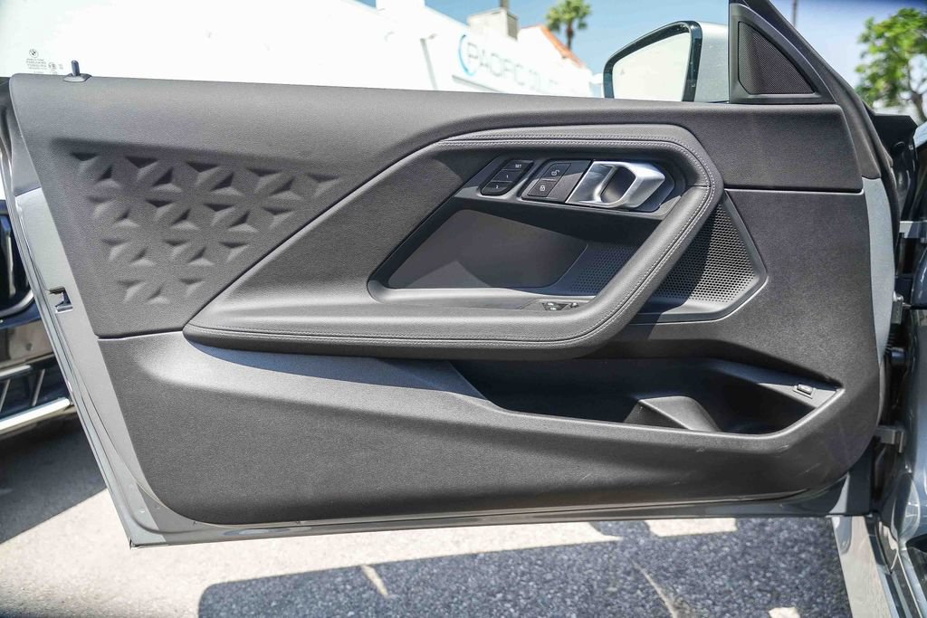 Used 2025 BMW 230i Coupe RWD image 21