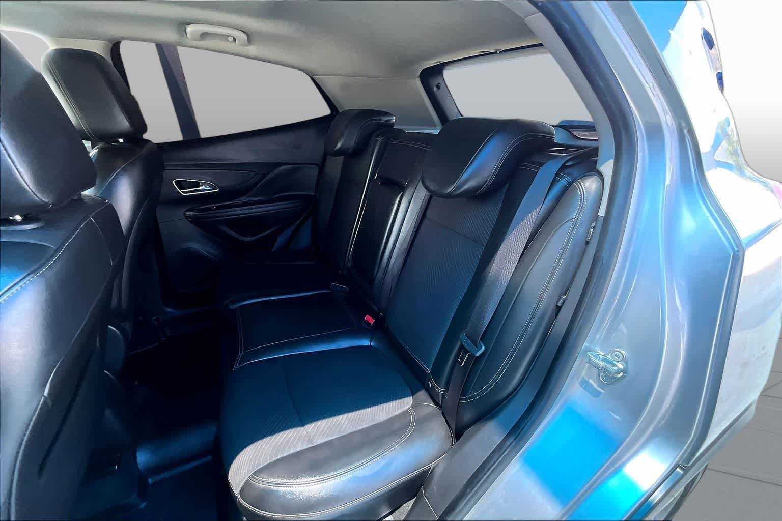 Used 2014 Buick Encore FWD image 21