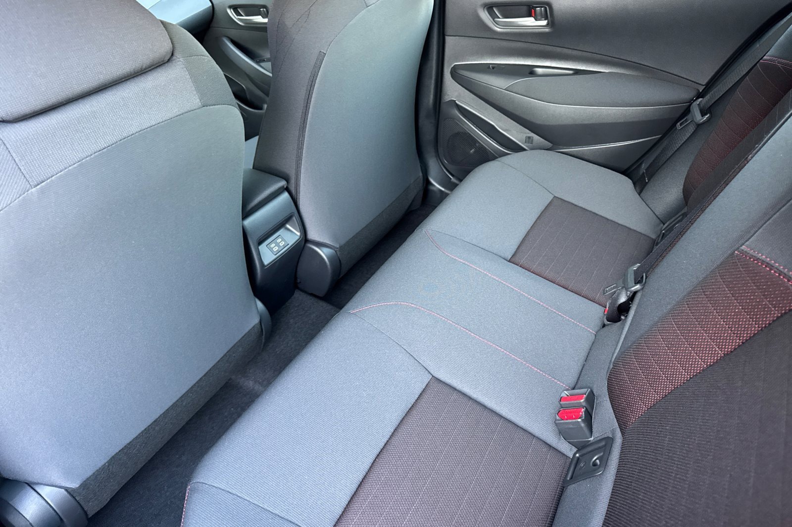 New 2026 Toyota Corolla SE image 5