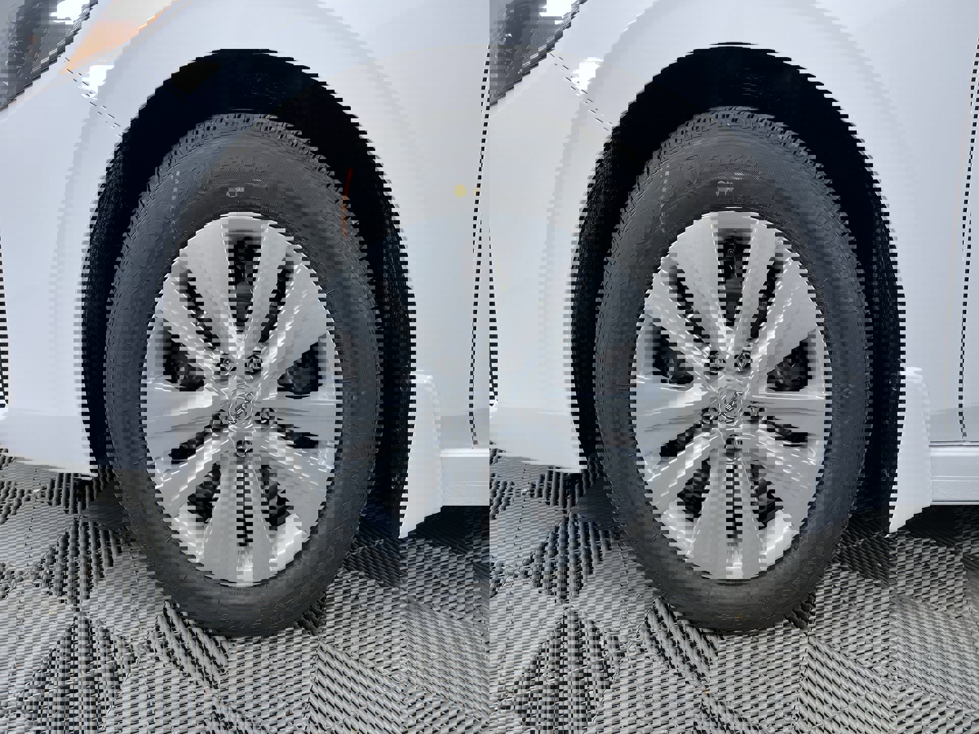 New 2025 Nissan Sentra S image 24