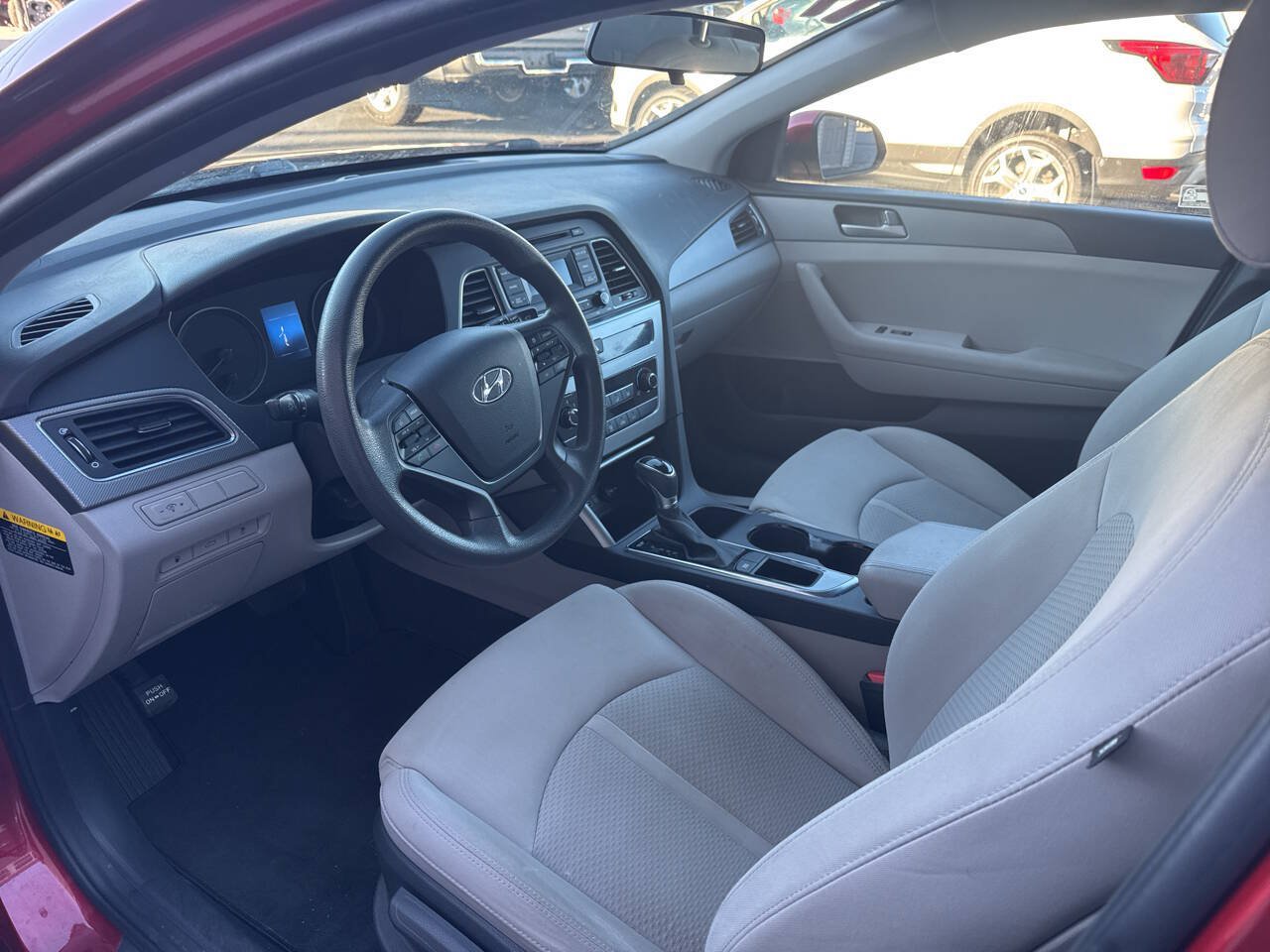 Used 2017 Hyundai Sonata SE FWD image 15