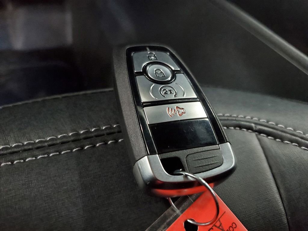 New 2026 Ford Bronco Badlands image 32