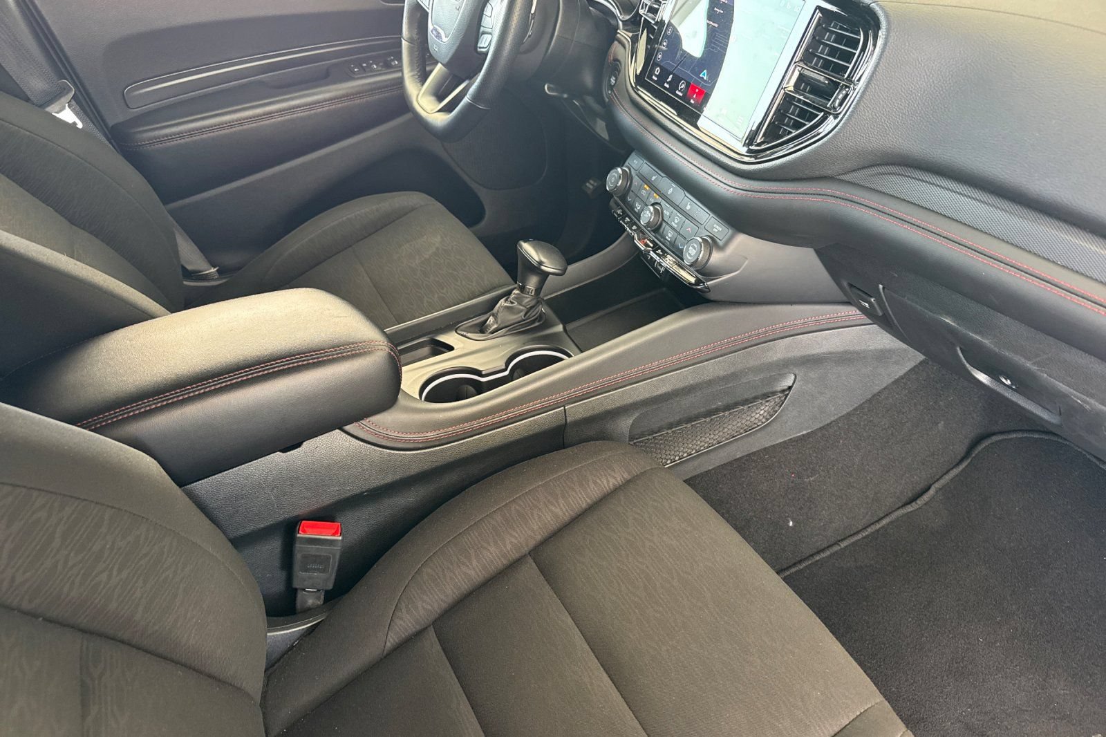 Used 2025 Dodge Durango GT AWD/4WD image 20