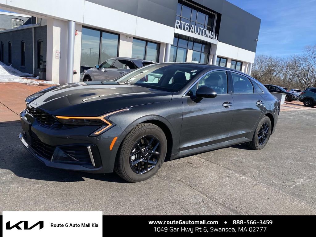 Used 2025 Kia K5 LXS image 1
