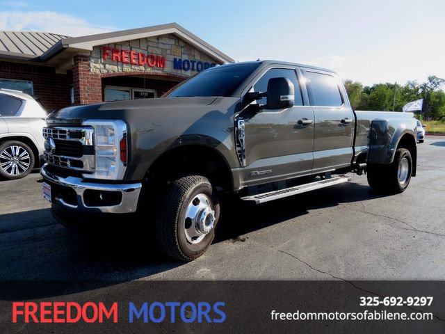 Used 2026 Ford F350 XLT w/ FX4 Off-Road Package AWD/4WD image 1